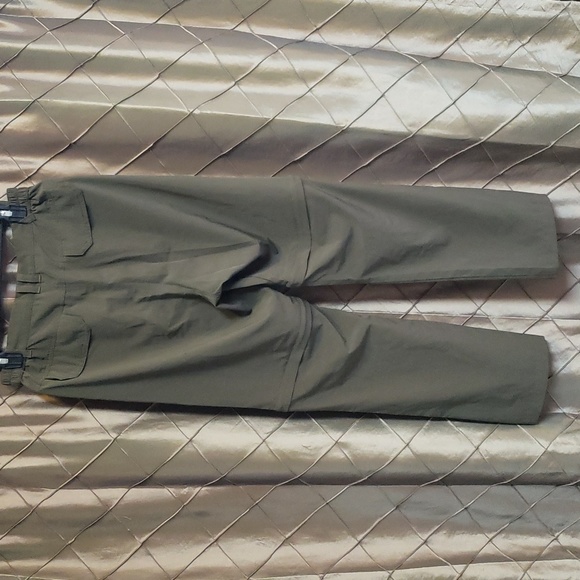 EUC- Little Donkey Andy  Convertible Lightweight Zip Off Hiking Pants - Picture 5 of 7
